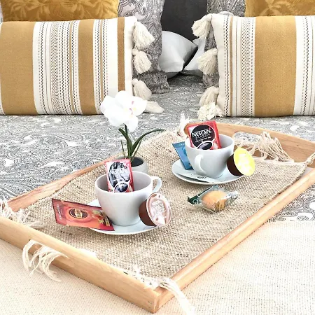 Holidays - Apto A Centrico Terraza Con Garaje Gratis