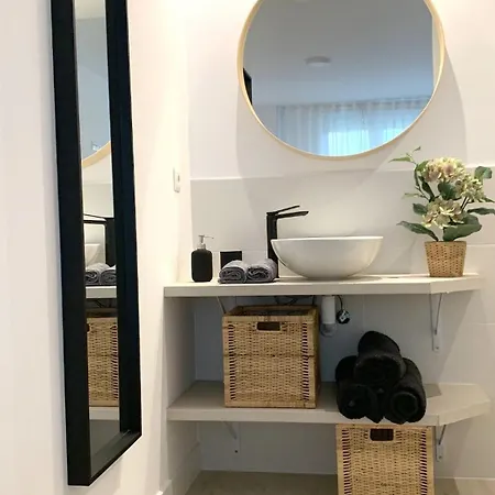 Apartment Castro Holidays - Apto A Centrico Terraza Con Garaje Gratis *