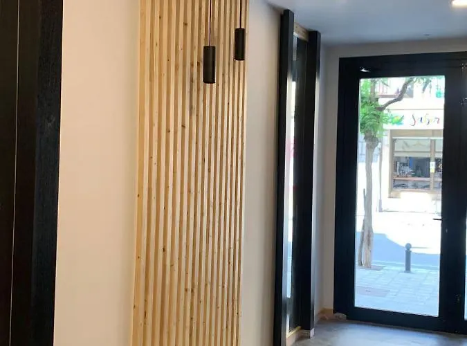 Holidays - Apto A Centrico Terraza Con Garaje Gratis