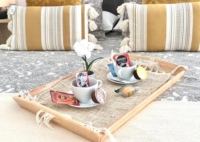 Holidays - Apto A Centrico Terraza Con Garaje Gratis