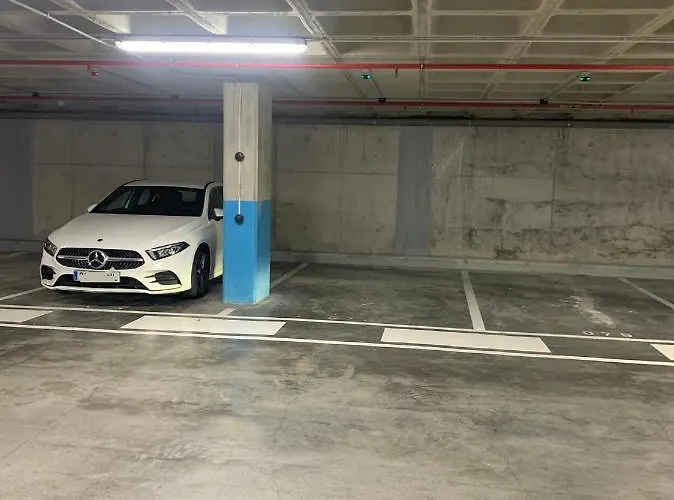 Holidays - Apto A Centrico Terraza Con Garaje Gratis Apartment *