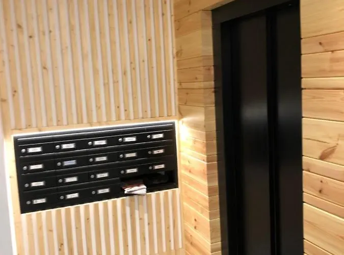 Holidays - Apto A Centrico Terraza Con Garaje Gratis