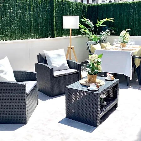 Holidays - Apto A Centrico Terraza Con Garaje Gratis